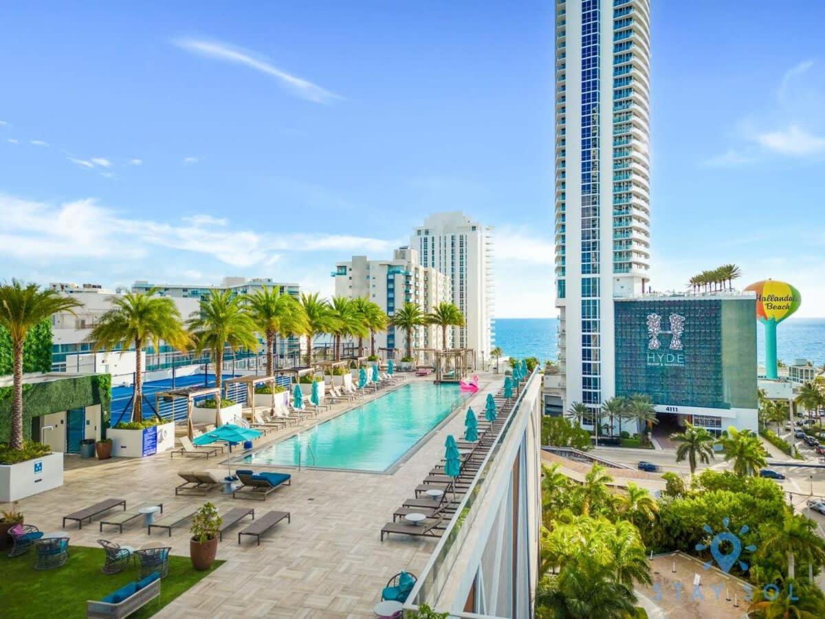 할리우드 Wrap Around Balcony - Insane Views - Amazing Pools 아파트 외부 사진